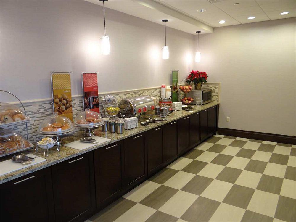 Hampton Inn Carlstadt At The Meadowlands Εξωτερικό φωτογραφία