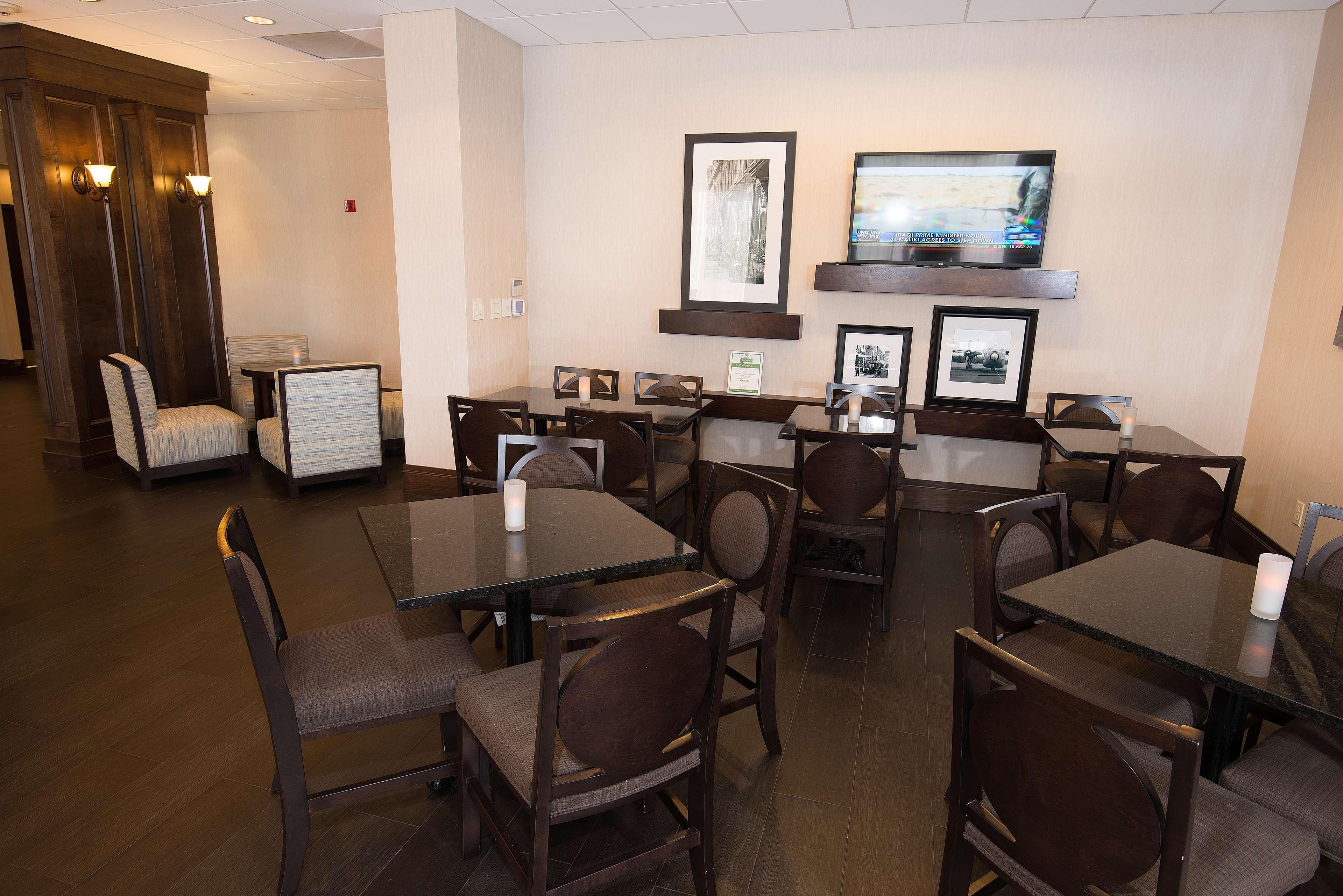 Hampton Inn Carlstadt At The Meadowlands Εξωτερικό φωτογραφία