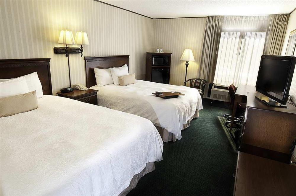 Hampton Inn Carlstadt At The Meadowlands Δωμάτιο φωτογραφία