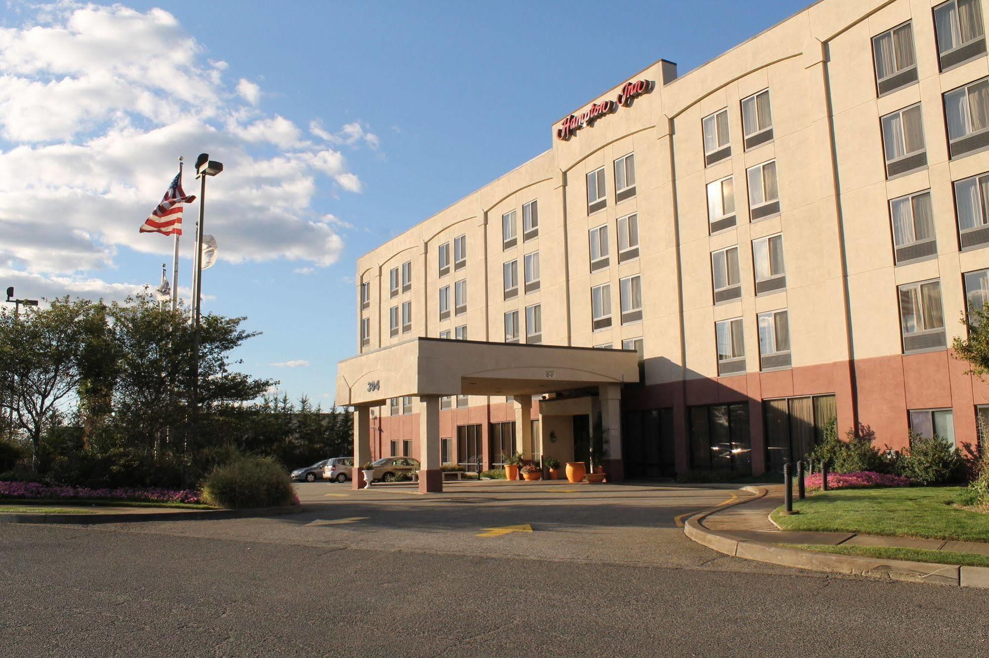 Hampton Inn Carlstadt At The Meadowlands Εξωτερικό φωτογραφία